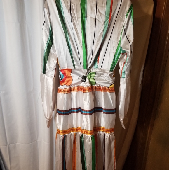 Dress - Picture 3 of 4